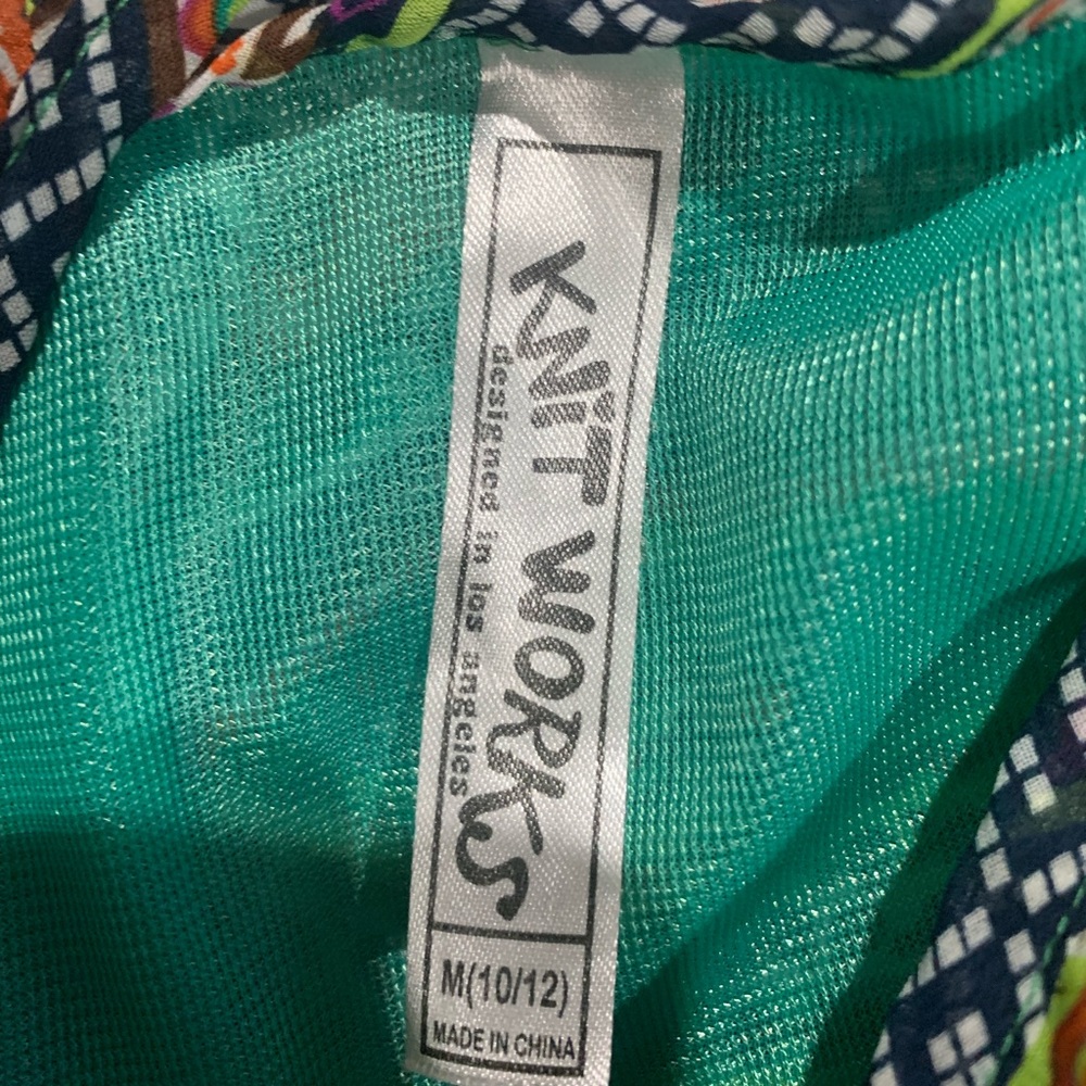 Multi pattern top - Picture 2 of 2